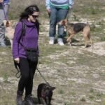 María y Ari - ejercicios de adiestramiento - Salida de socialización canina